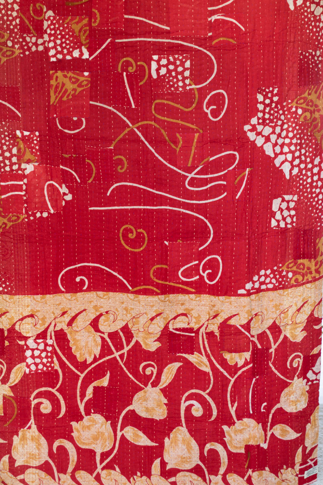 Noel Kantha Christmas Throw