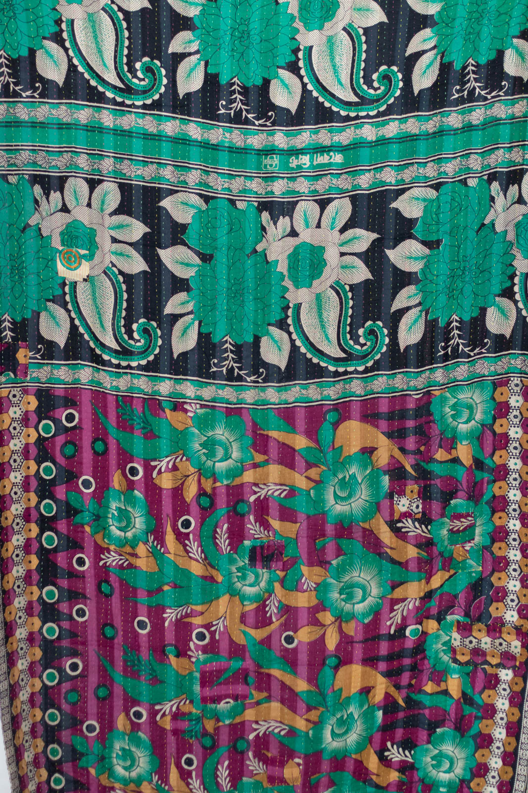 Successor Kantha Throw