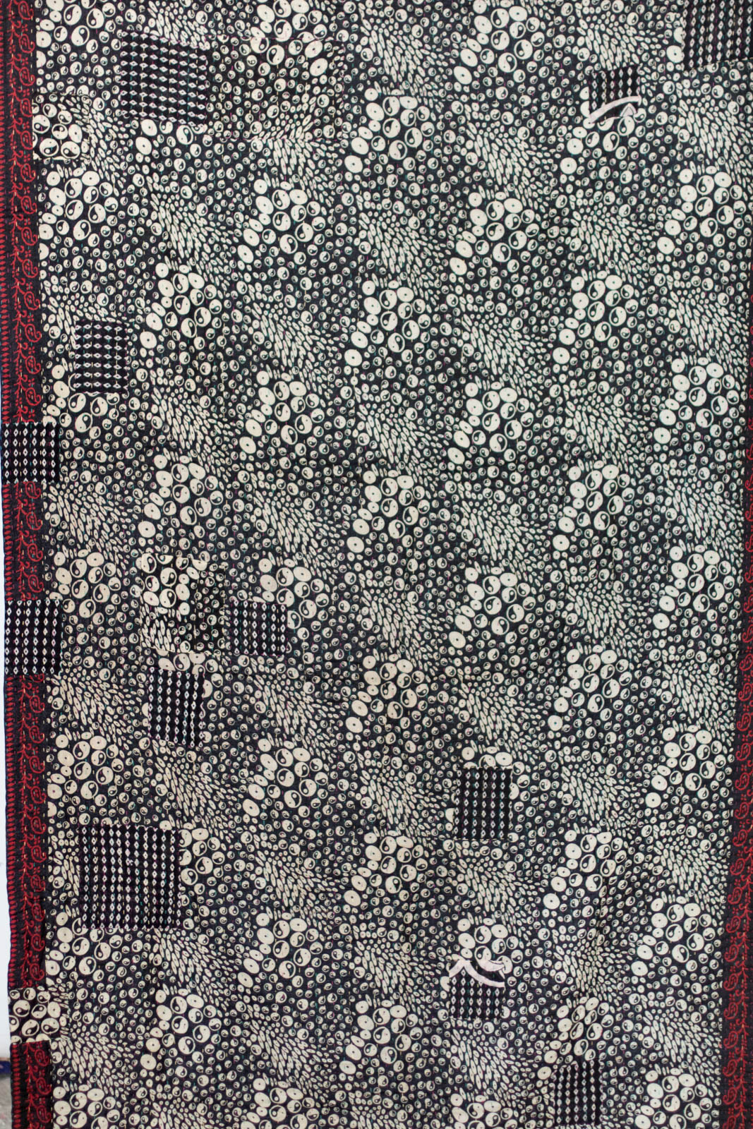 Yin Yang Kantha Throw