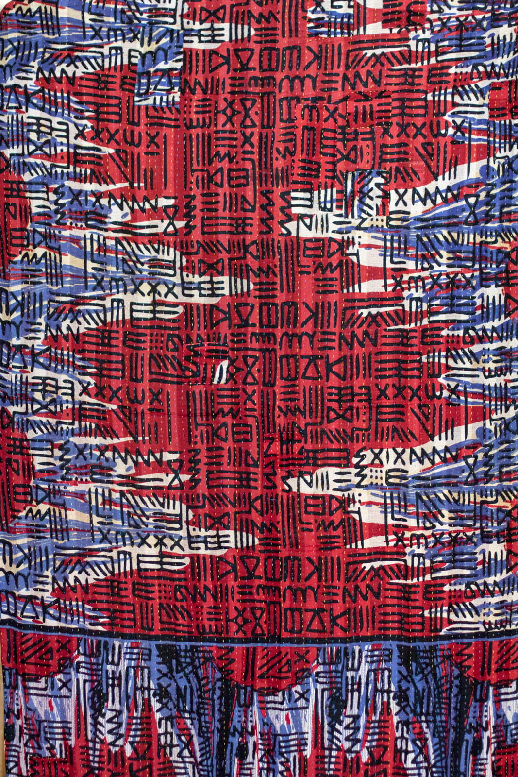 Win Kantha Throw