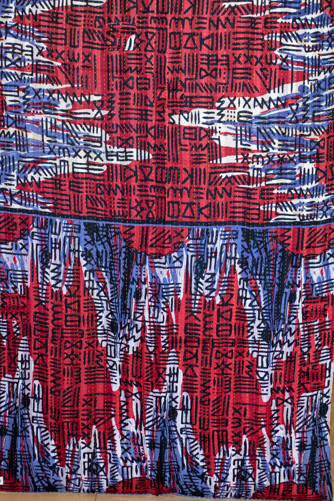 Win Kantha Throw