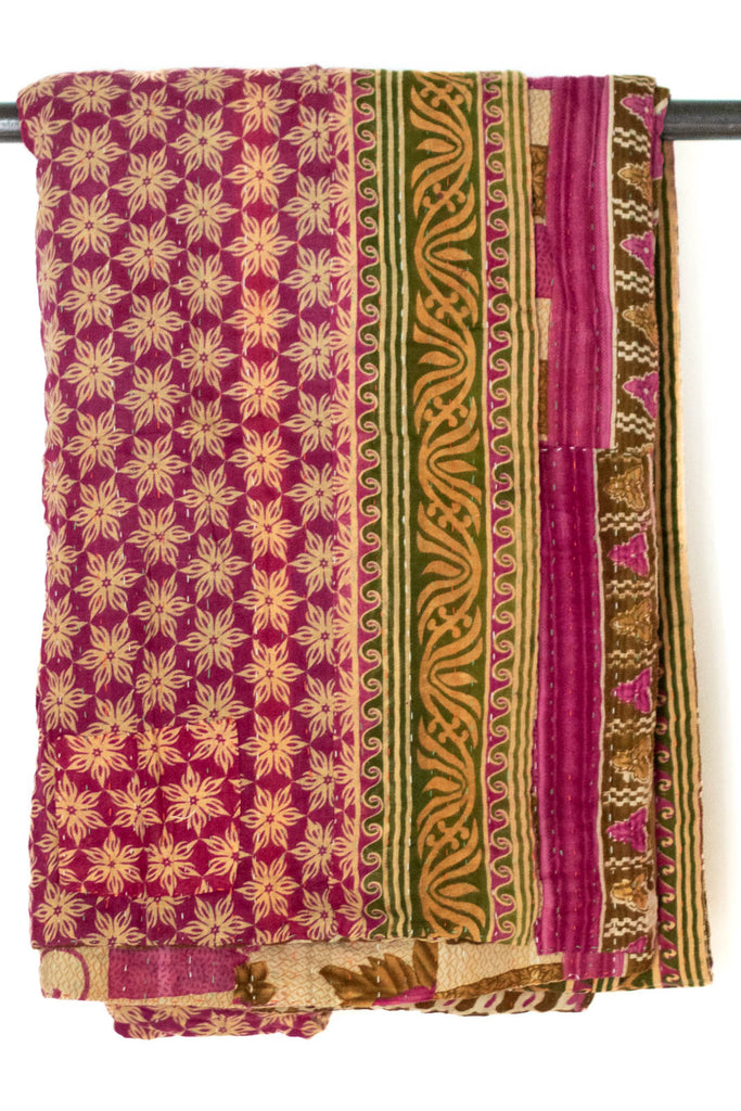 The best quality of kantha blankets made with dignity